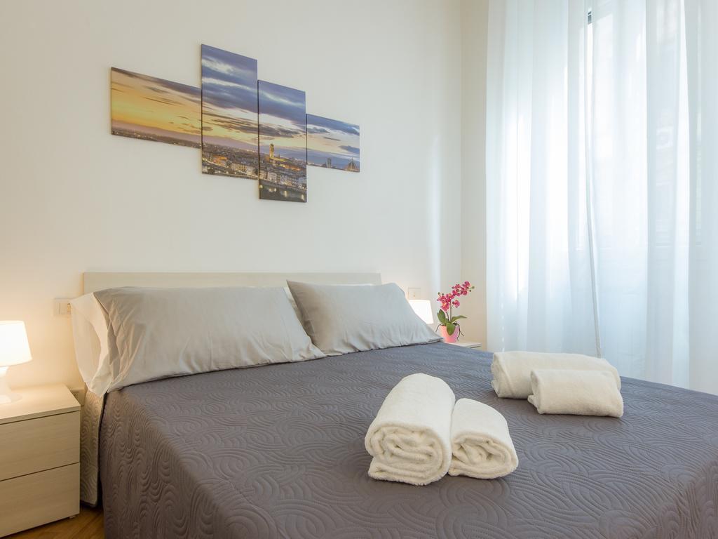Stylisch Canacci 2 Bedroom Apartment Firenze Bagian luar foto